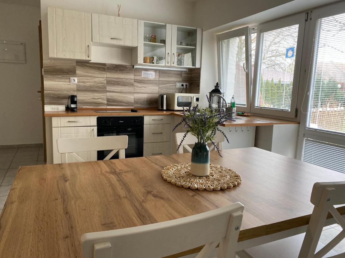 Statek u Křížů Apartamento Stare Sedliste Exterior foto
